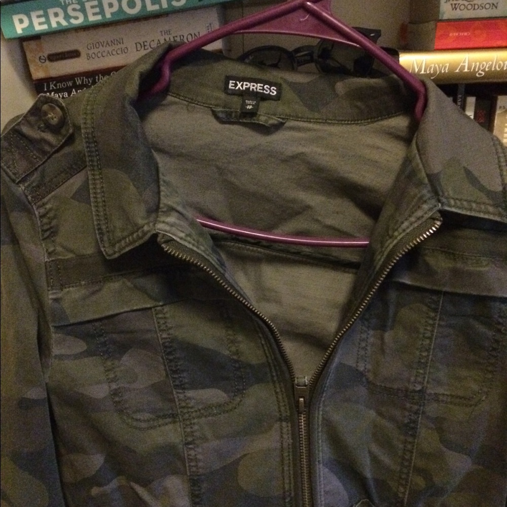 Army Jacket - Picture 2 of 3
